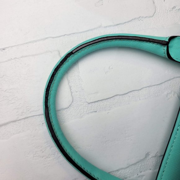 Kate Spade Medium Crossbody Triple Compartment Luxury Leila Tote - Picture 8 of 9